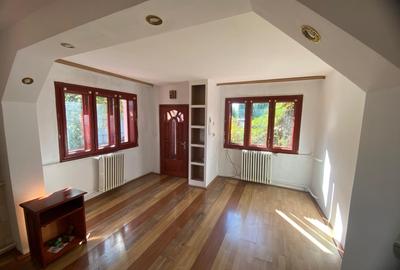 Casă individuală cu 8 camere cu Teren 1820 Mp în Vadu Moldovei - 5