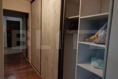 Apartament cu 3 camere în Micro 13 - 8