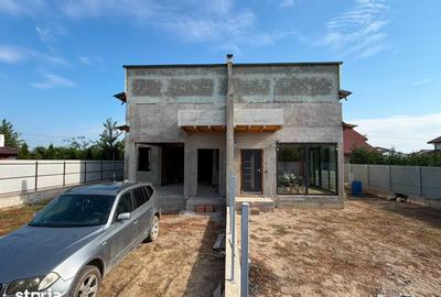 Casă cu 4 camere cu Teren 250 Mp în Vânători