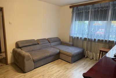 Apartament cu 2 camere decomandat în Popoveni