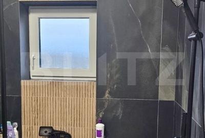 Casă cu 4 camere cu Teren 709 Mp în Central