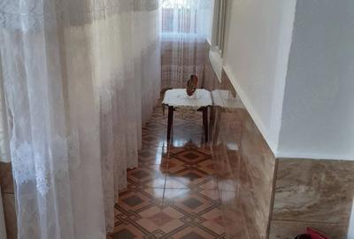 Casă cu 3 camere cu Teren 700 Mp în Central - 9