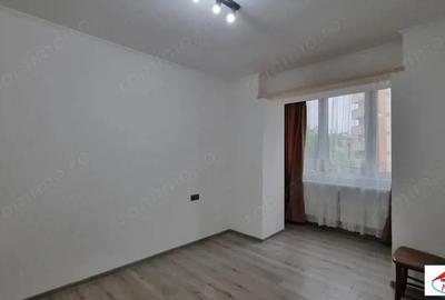 Apartament cu 3 camere în Micro 16 - 4
