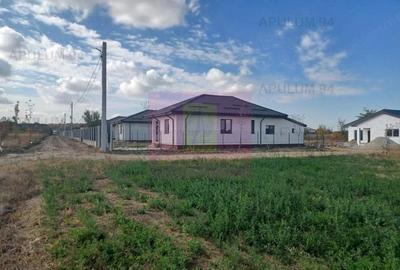 Teren de 523 mp, în Gulia