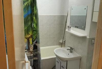 Garsonieră decomandată în Central - 1