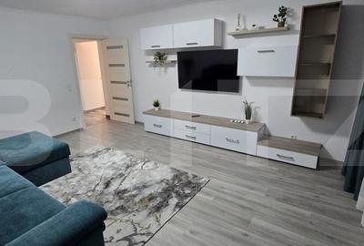Apartament cu 2 camere decomandat, mobilat în Carpați 2