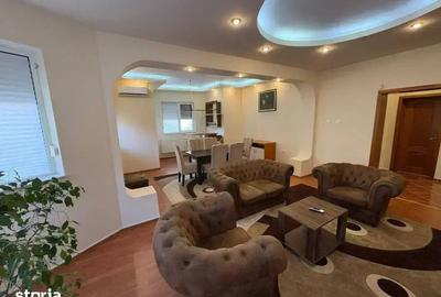 Casă cu 5 camere cu Teren 550 Mp în Central