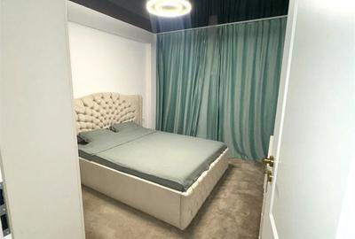 Apartament cu 3 camere decomandat în Palazu Mare - 3