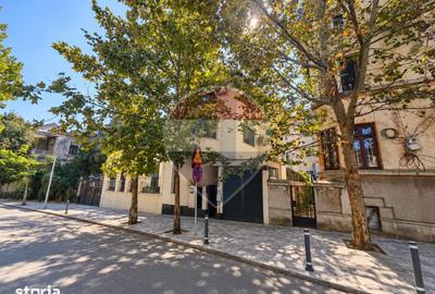 Casă cu 2 camere cu Teren 30 Mp în Armeneasca