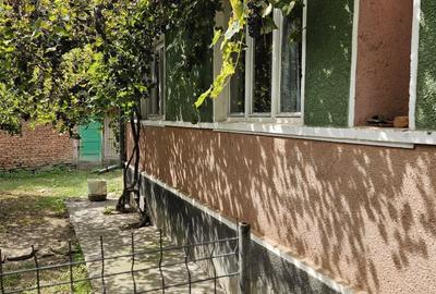 Casă cu 2 camere în Gârbou