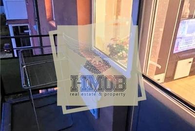 Apartament cu 3 camere, mobilat în Central