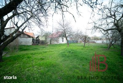 Teren de 1018 mp, în Pârneava - 3