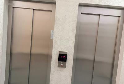 Apartament cu 2 camere decomandat în Păcii
