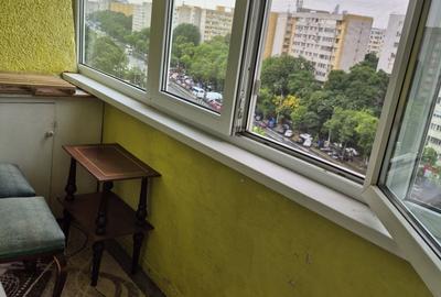 Apartament cu 3 camere semidecomandat în Colentina - 1