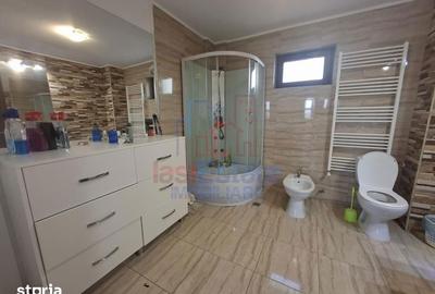 Casă cu 4 camere cu Teren 160 Mp în Galata - 5