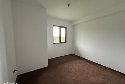 Spațiu comercial, de 936 mp, în Valea Călugărească - 2