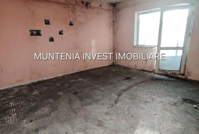 Garsonieră decomandată în Central - 7