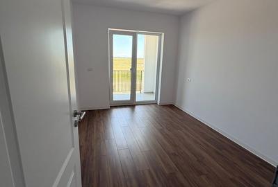 Apartament cu 2 camere decomandat în Giroc