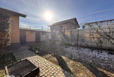 Casă cu 4 camere cu Teren 141 Mp în Central - 2