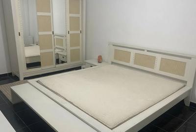 Apartament cu 4 camere decomandat în Sebastian
