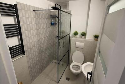 Apartament cu 2 camere decomandat în Cornișa