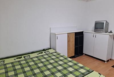 Apartament în Apărătorii Patriei