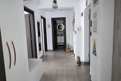 Apartament cu 2 camere decomandat în Central - 2