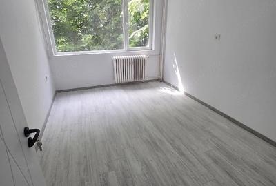 Apartament cu 2 camere decomandat în Berceni - 2