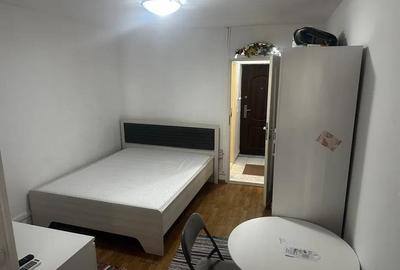 Garsonieră semidecomandată, mobilată în Nicolina