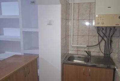 Garsonieră în Gară