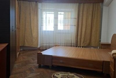 Apartament cu 3 camere decomandat în Crângași - 16