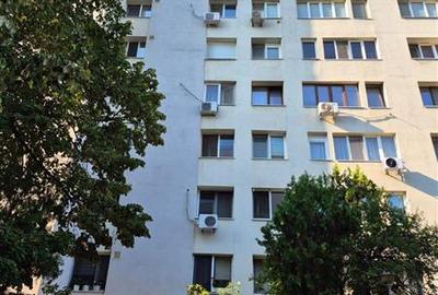 Apartament cu 2 camere semidecomandat în Titan