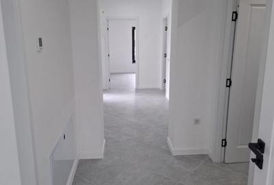 Casă cu 3 camere cu Teren 320 Mp în Unirii Nord - 6