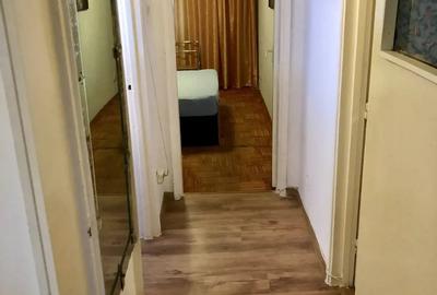 Apartament cu 3 camere în Berceni - 2