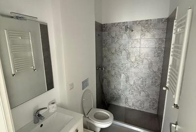 Apartament cu 3 camere decomandat în Central - 9