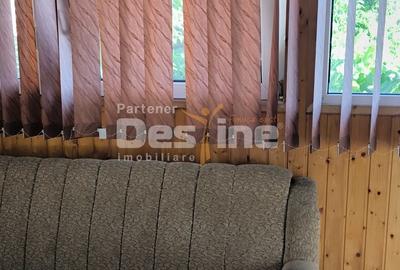 Casă individuală cu 5 camere cu Canalizare în 16 Februarie - 6