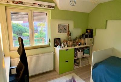 Casă cu 4 camere cu Teren 250 Mp în Șega - 10