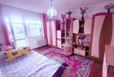 Apartament cu 2 camere decomandat în Nufărul
