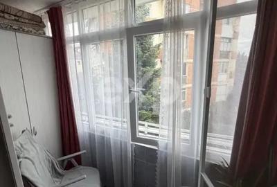 Apartament cu 2 camere decomandat în Micro 6