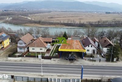 Spațiu comercial, de 120 mp, în Central