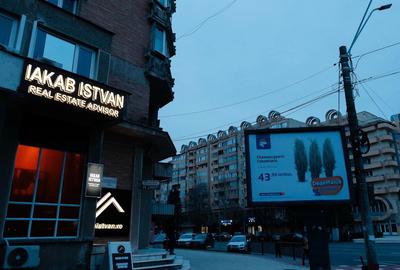 Apartament cu 2 camere în Micro 4