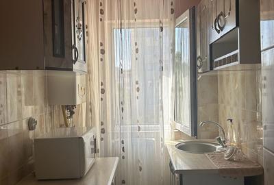 Apartament cu 2 camere decomandat, mobilat în Central - 3