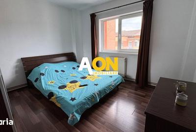 Apartament cu 4 camere decomandat în Cetate - 8