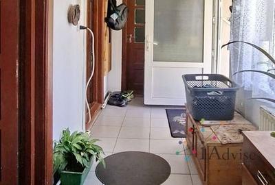 Casă cu 4 camere în Zărnești