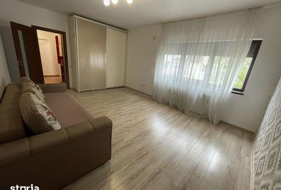 Apartament cu 3 camere în Central - 2