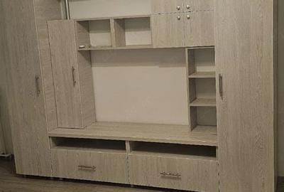 Apartament cu 2 camere semidecomandat în Berceni