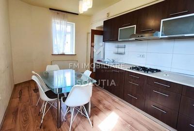 Apartament cu 4 camere semidecomandat în Orașul Vechi - 3