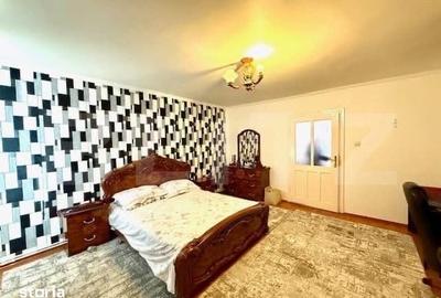 Casă cu 5 camere semidecomandat cu Teren 700 Mp în Central - 10