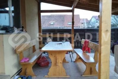 Casă cu 4 camere cu Teren 200 Mp în Florești - 1