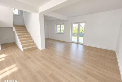 Casă cu 4 camere cu Teren 400 Mp în Domnești